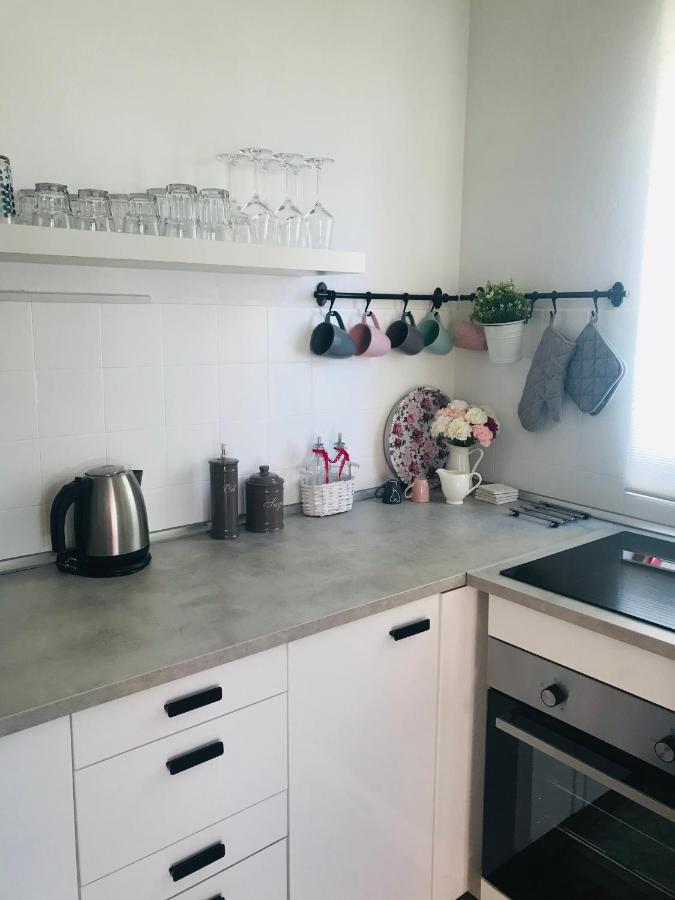 Lumar Holidays And Apartments Preko Ngoại thất bức ảnh