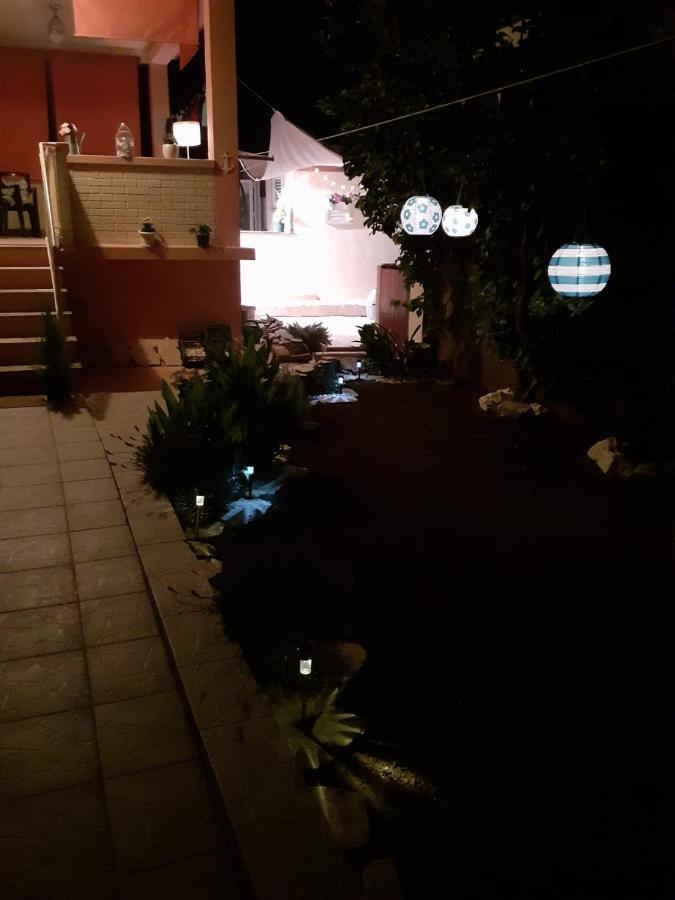 Lumar Holidays And Apartments Preko Ngoại thất bức ảnh
