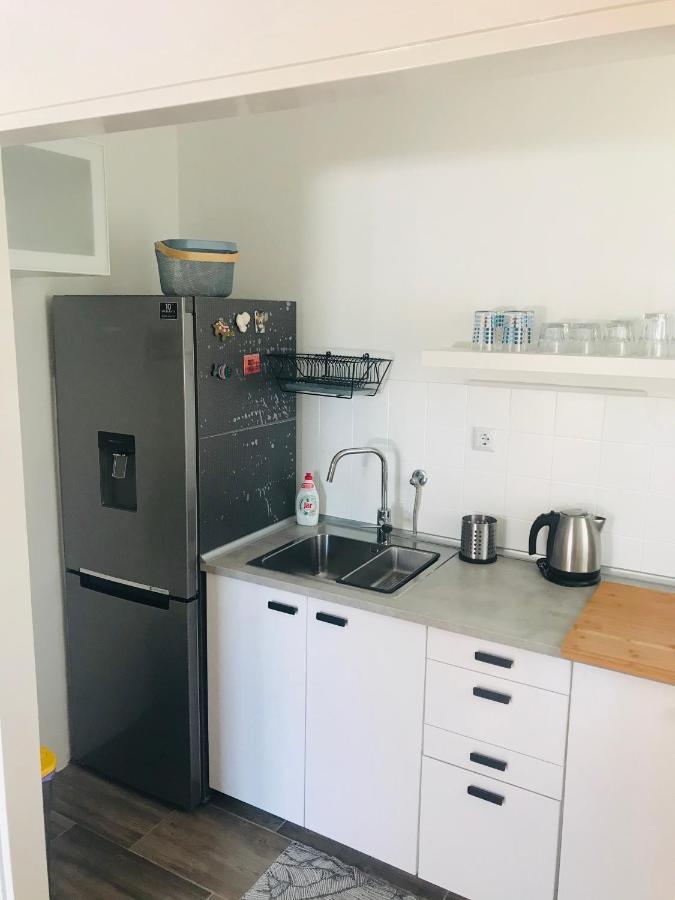 Lumar Holidays And Apartments Preko Ngoại thất bức ảnh