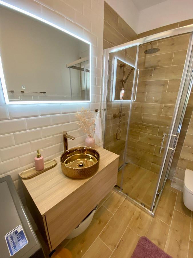Lumar Holidays And Apartments Preko Ngoại thất bức ảnh
